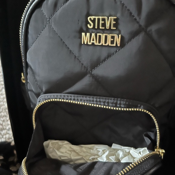 Steve Madden Set - Picture 5 of 7